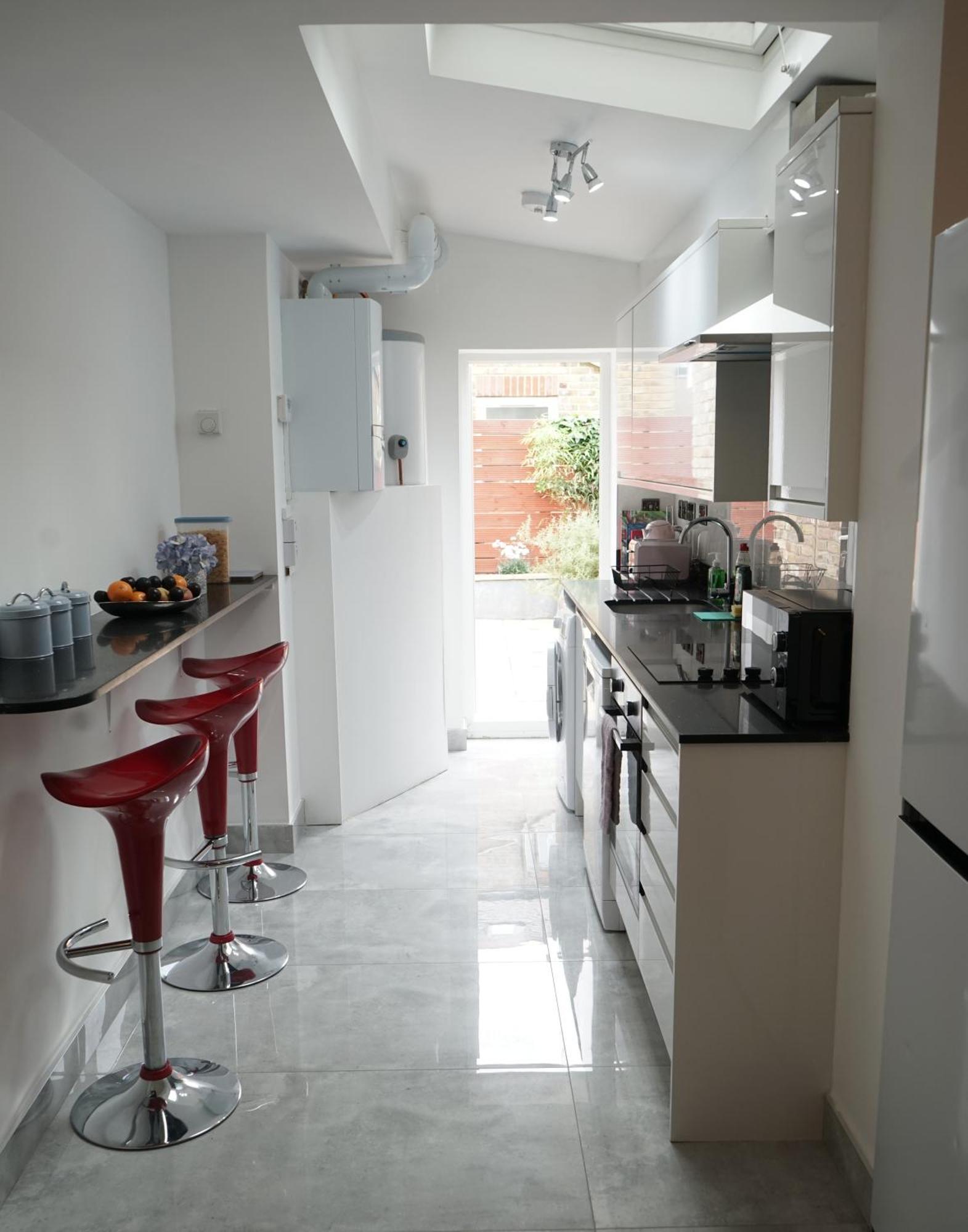 Luxury London House Sleeps 13, 2 Minutes To Metro Villa Exterior photo